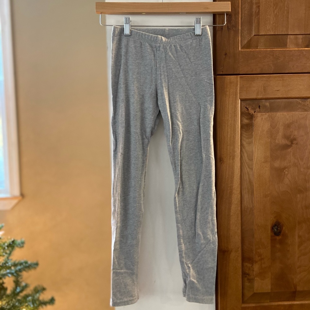 Gray leggings
